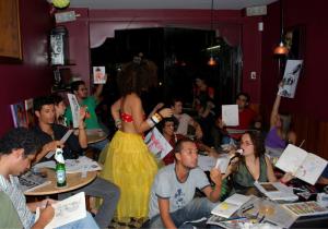 Dr. Sketchy's Belo Horizonte